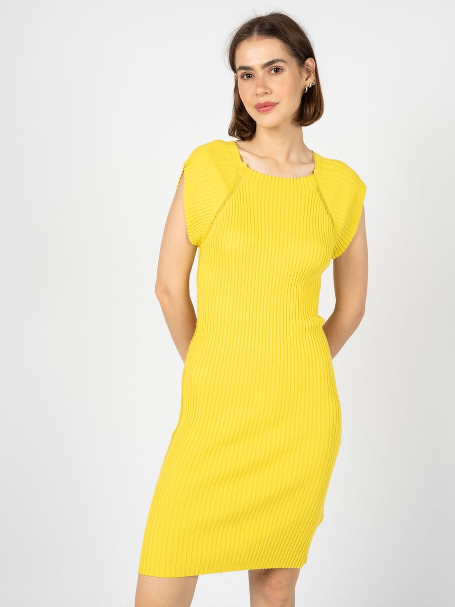 Schmales Midi-Kleid aus Rippstrick