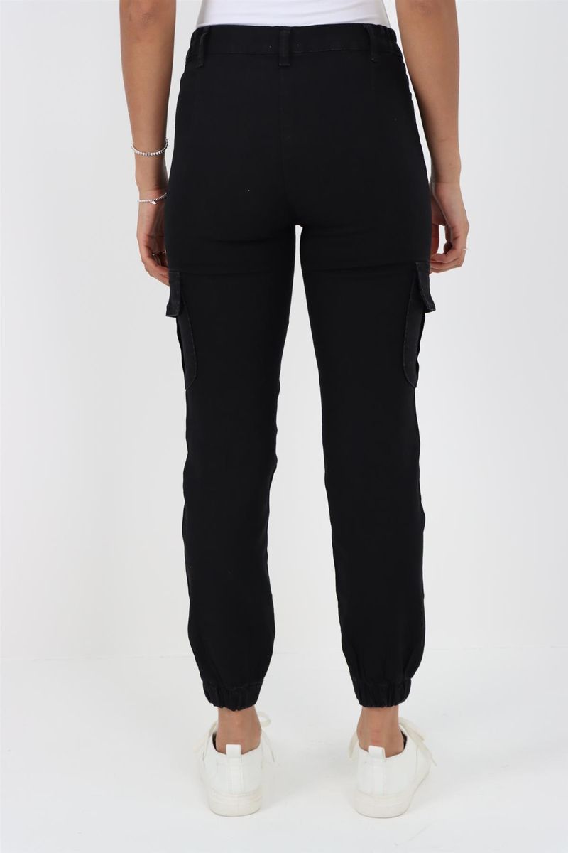 Cargo-Jogger-Jeans im Utility-Stil