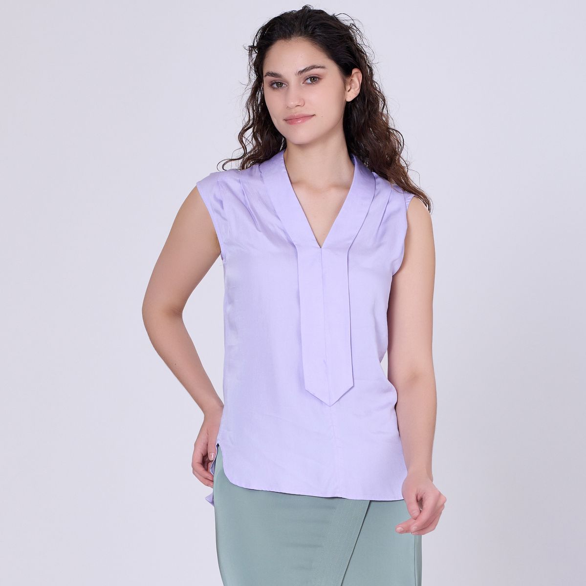 Ärmellose V-Ausschnitt Bluse mit Flachkragen