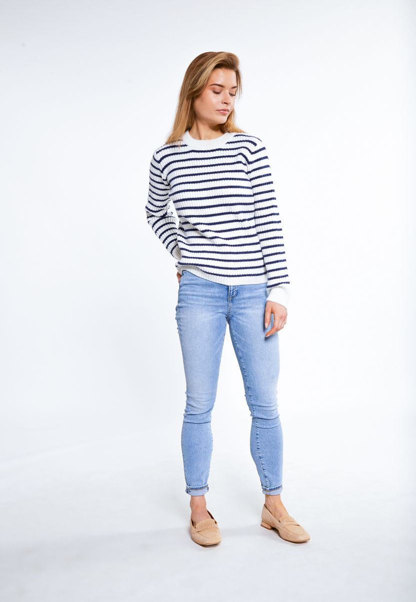 Gestreifter Rippstrick-Pullover im Maritim-Look