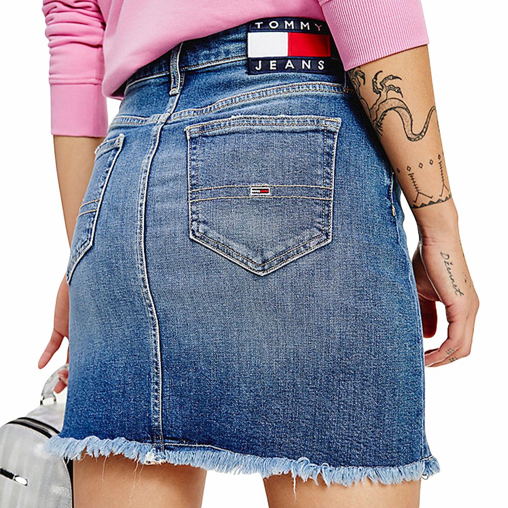Jeans-Minirock mit ausgefranstem Saum
