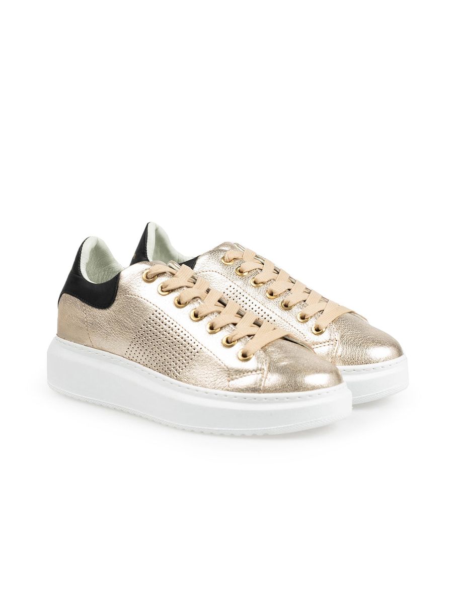 Metallic-Plateau-Sneaker mit Kontrast-Detail