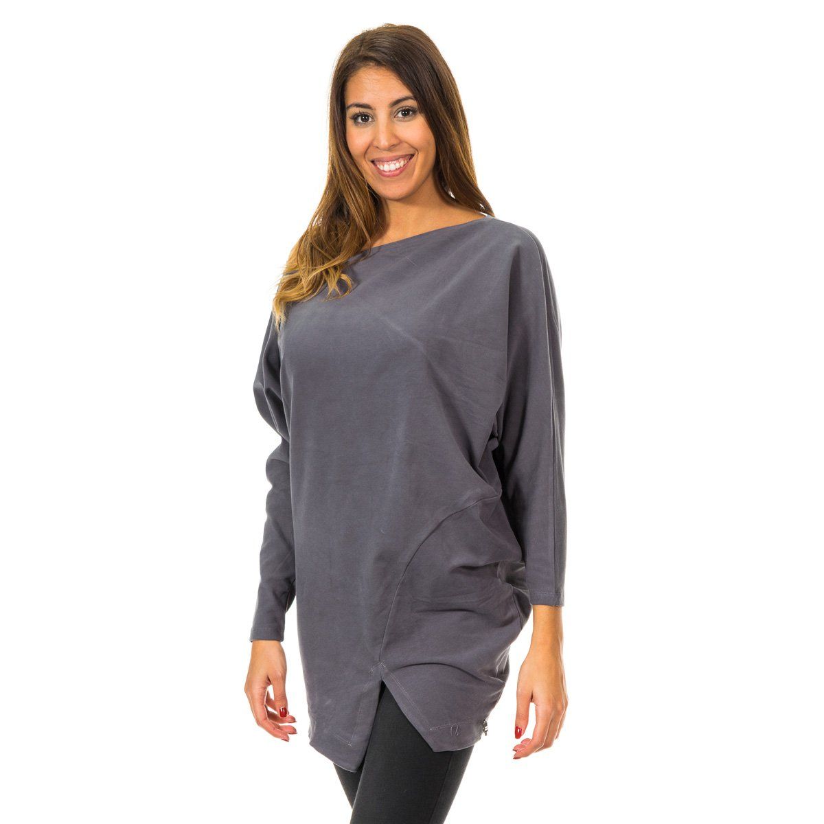 Asymmetrischer Pullover mit Fledermausärmeln