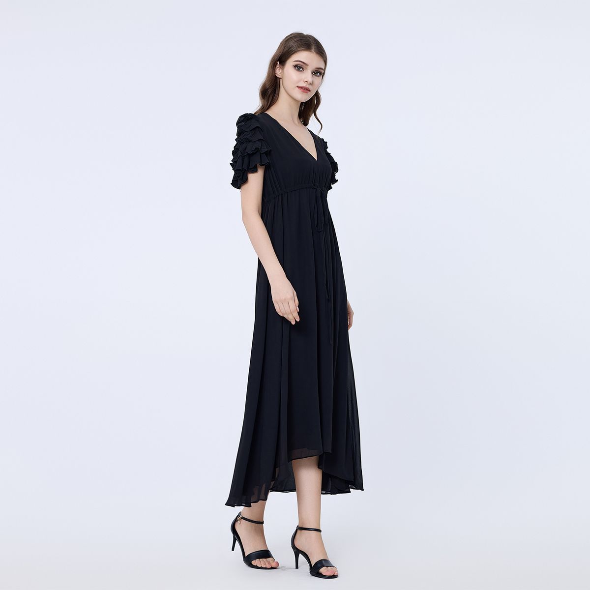 Midikleid mit Volantärmeln und Vokuhila-Saum