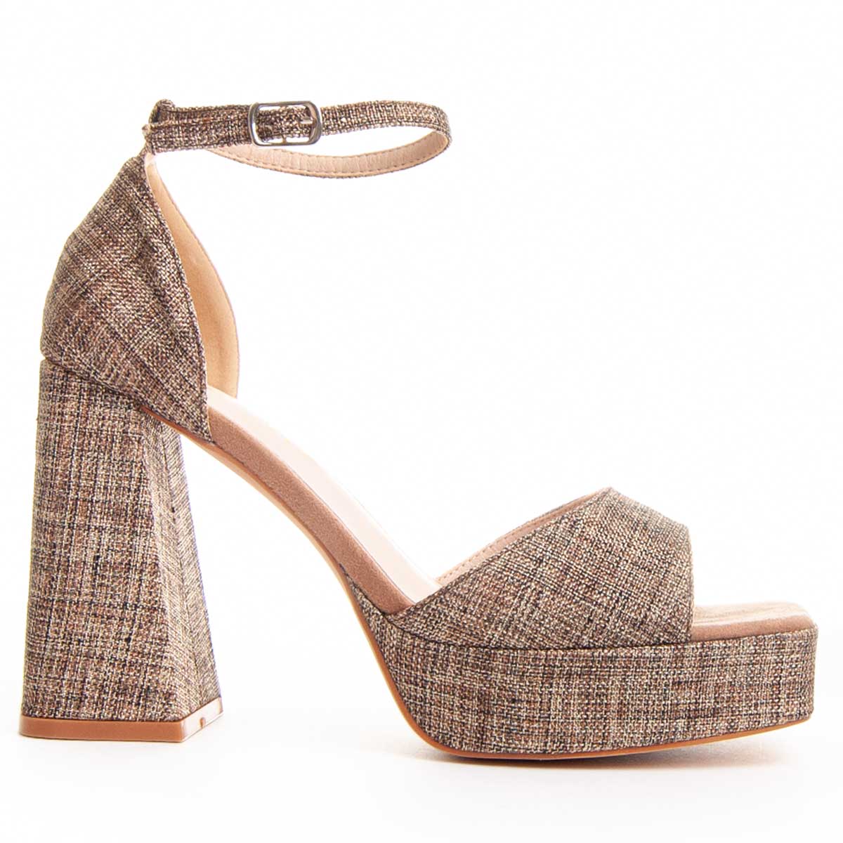 Plateau-Sandalen mit strukturiertem Blockabsatz