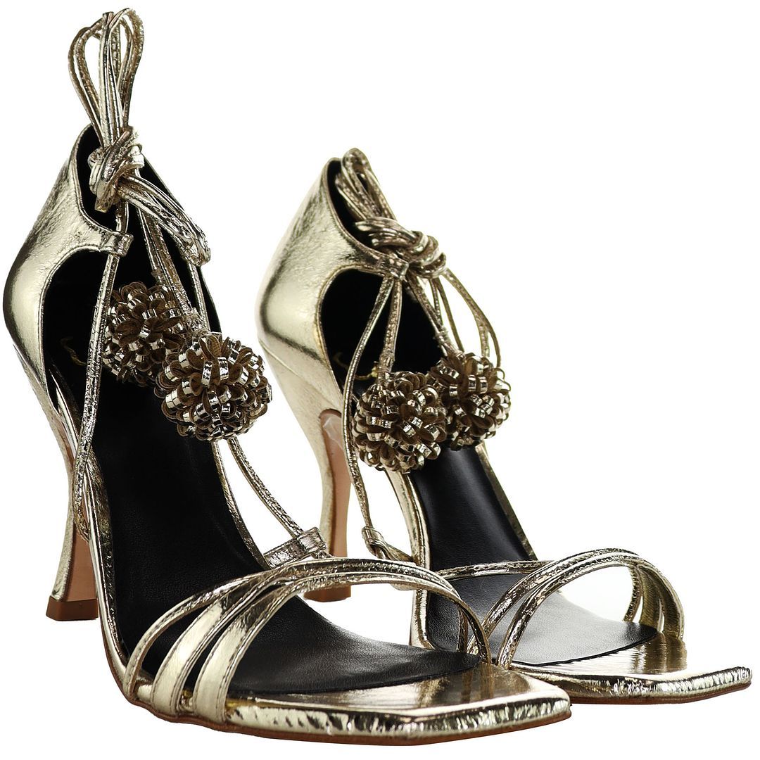 Metallic-Riemchensandalen mit Pompons