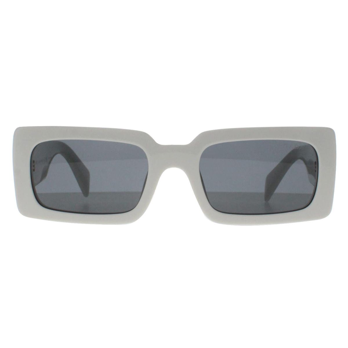 Markante Brille mit Rechteckrahmen