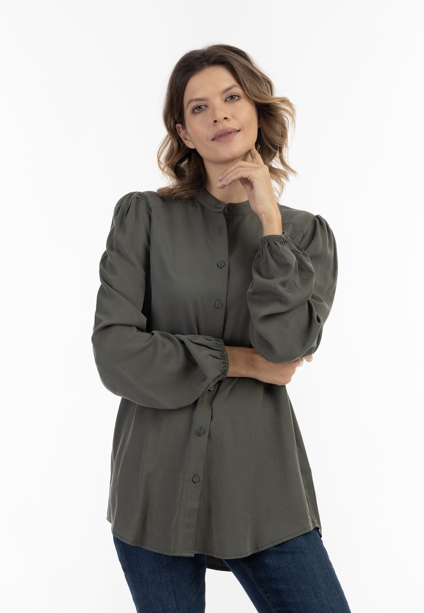 Lockere Bluse mit Stehkragen
