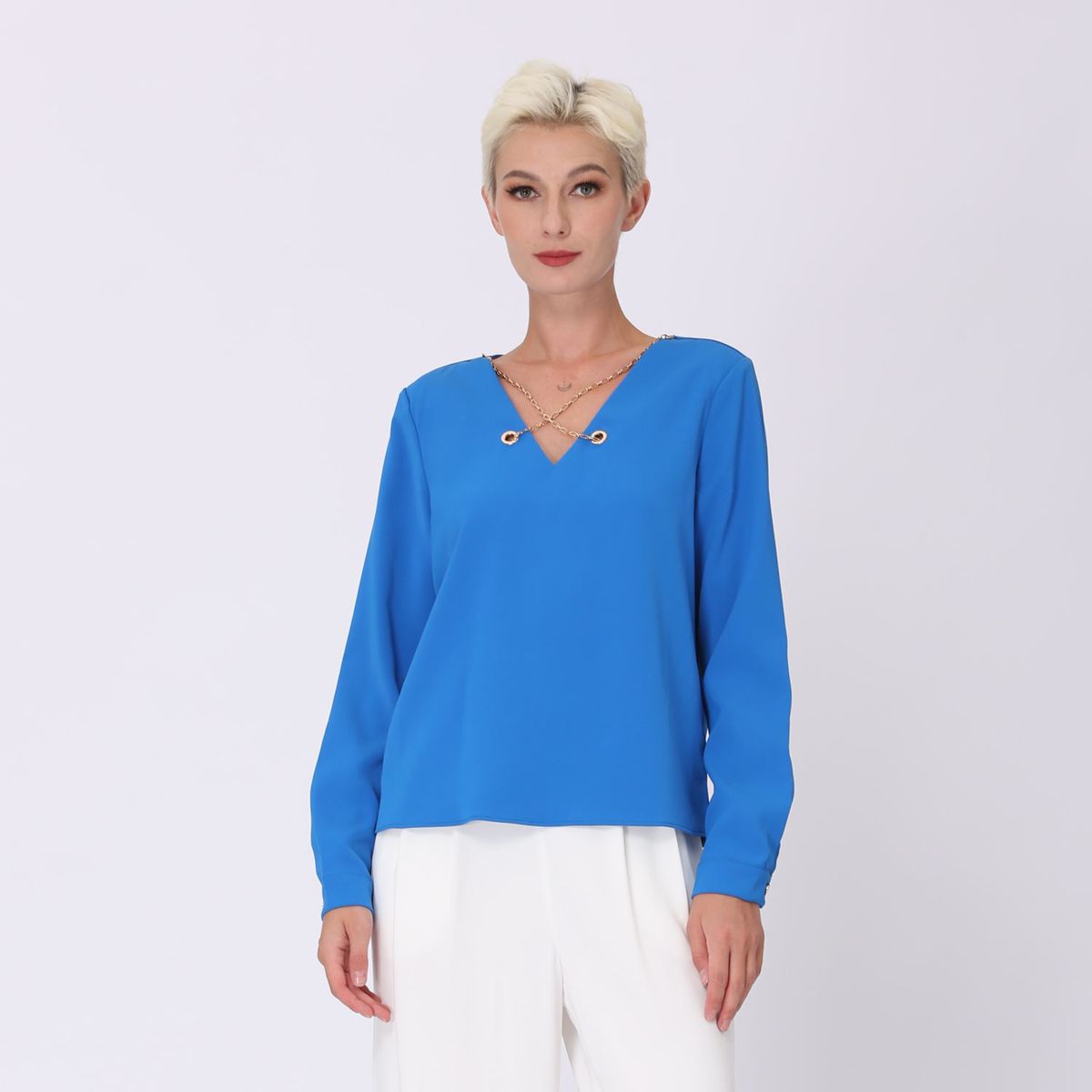 Elegante V-Ausschnitt Bluse mit Ketten-Detail