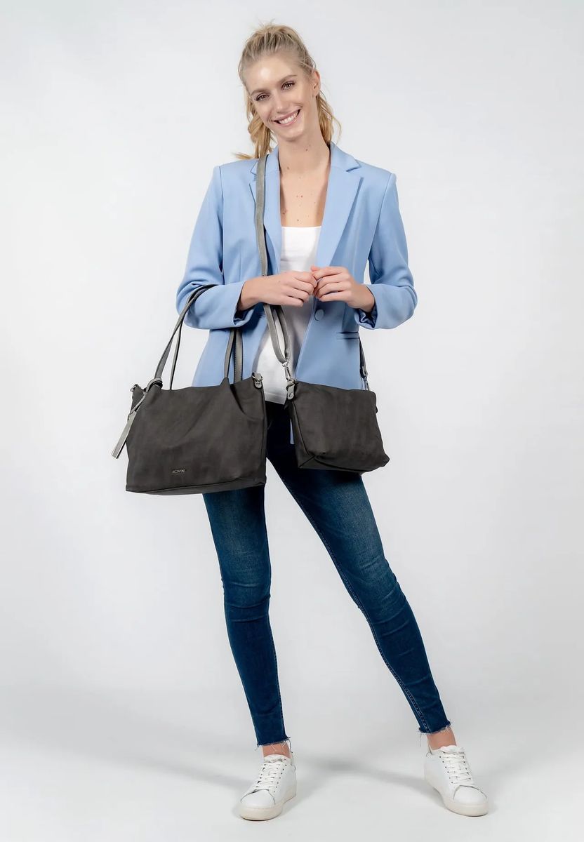 Shopper in Web-Optik mit Quaste