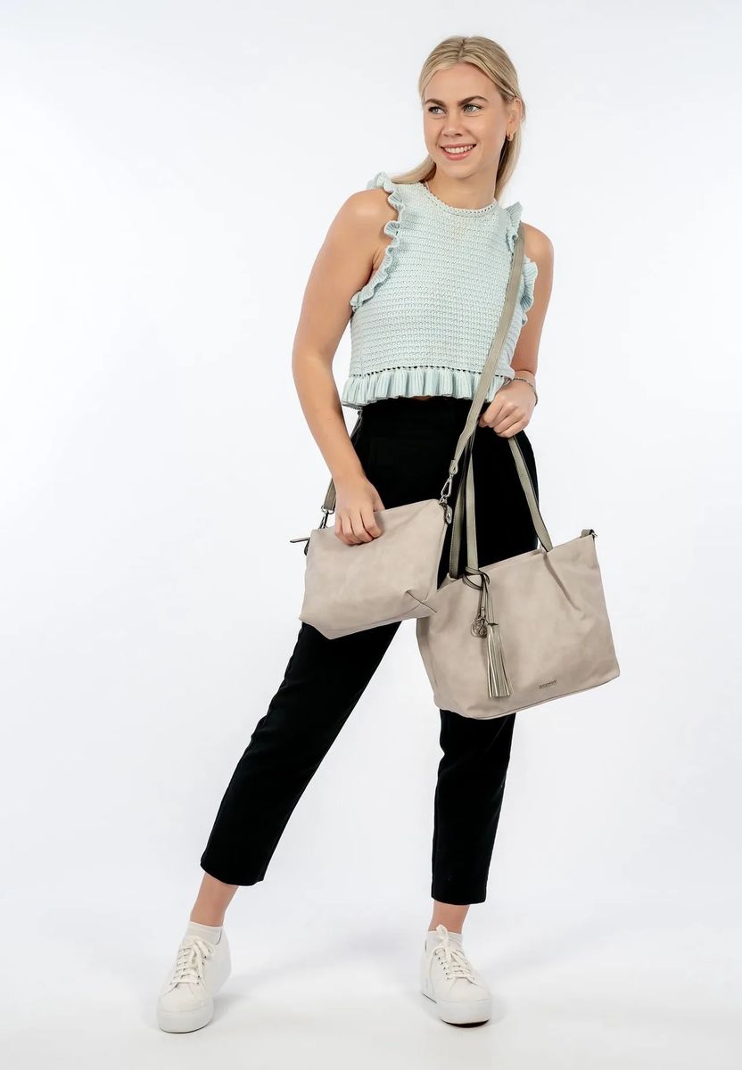 Shopper in Web-Optik mit Quaste