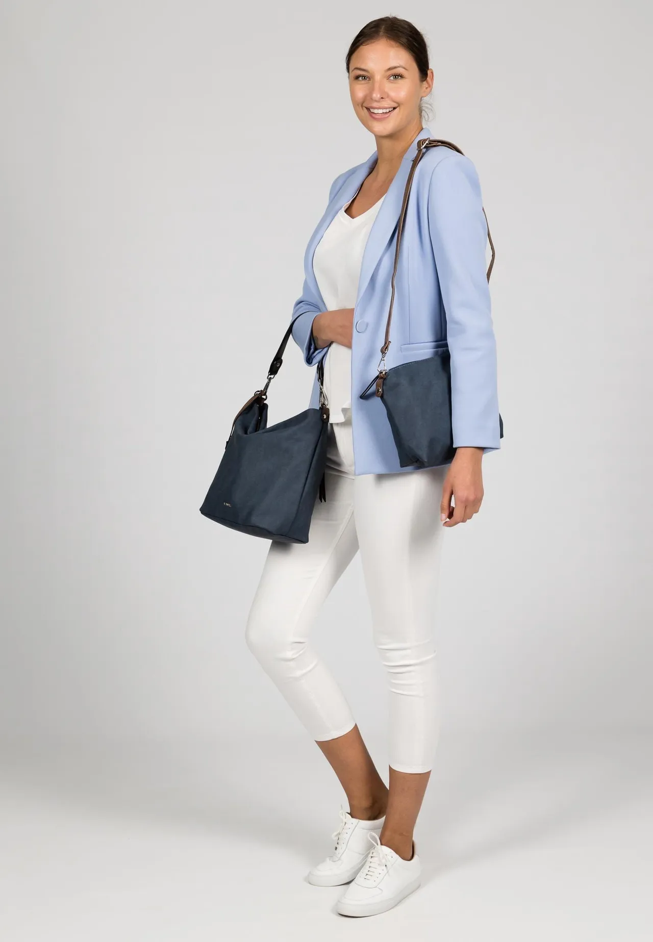 Vielseitige Hobo-Handtasche in Narbenoptik