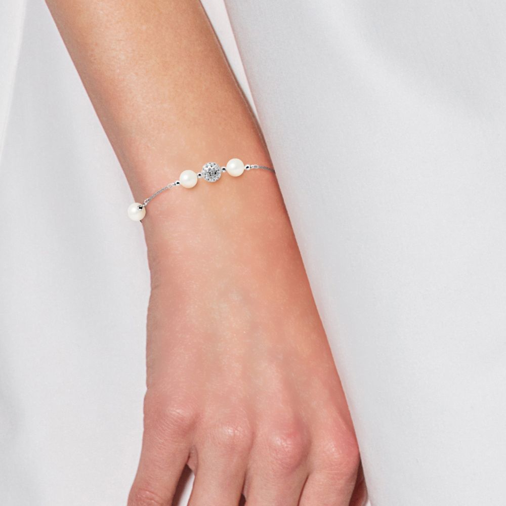 Zartes Süßwasserperlen-Armband mit Kristallen