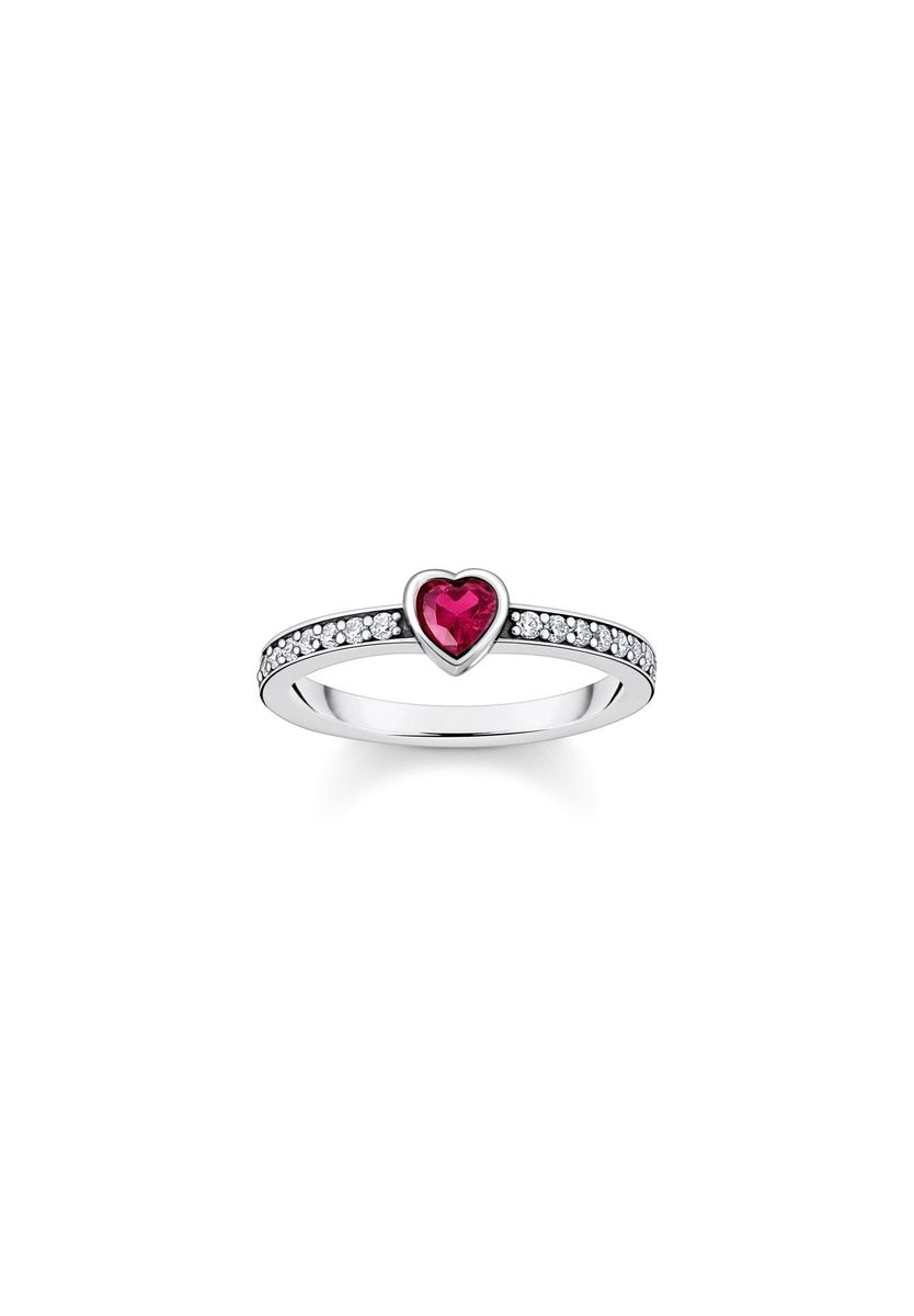 Solitärring mit herzförmigem Stein