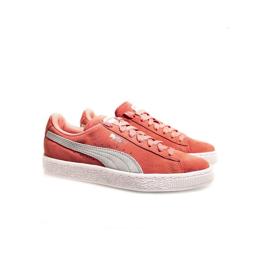 Klassische Low-Top Wildleder Sneaker