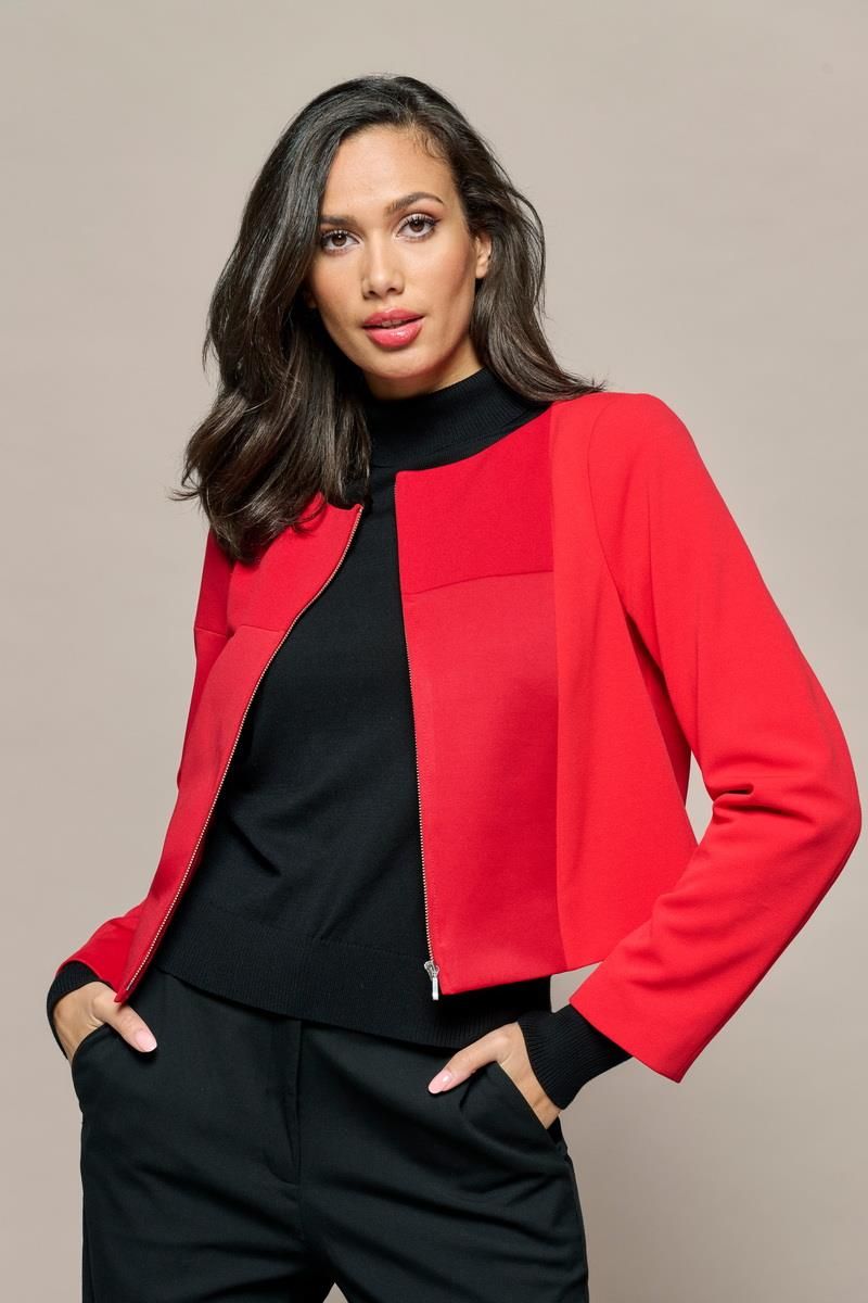 Taillierter Blazer mit Geometrischen Einsätzen