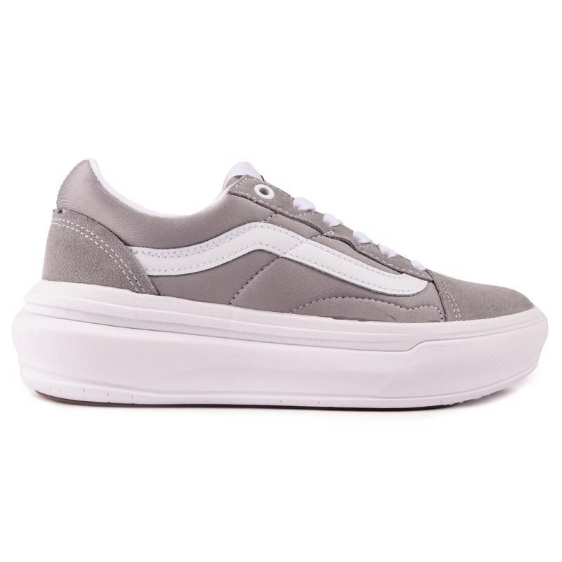 Skate-inspirierte Plateau-Sneaker