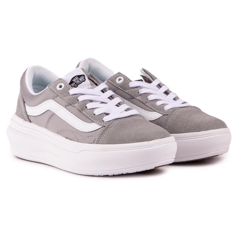 Skate-inspirierte Plateau-Sneaker