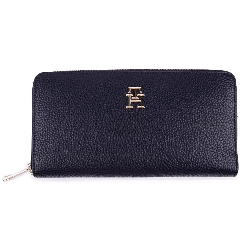 Elegante Monogramm-Geldbörse mit Kieselprägung