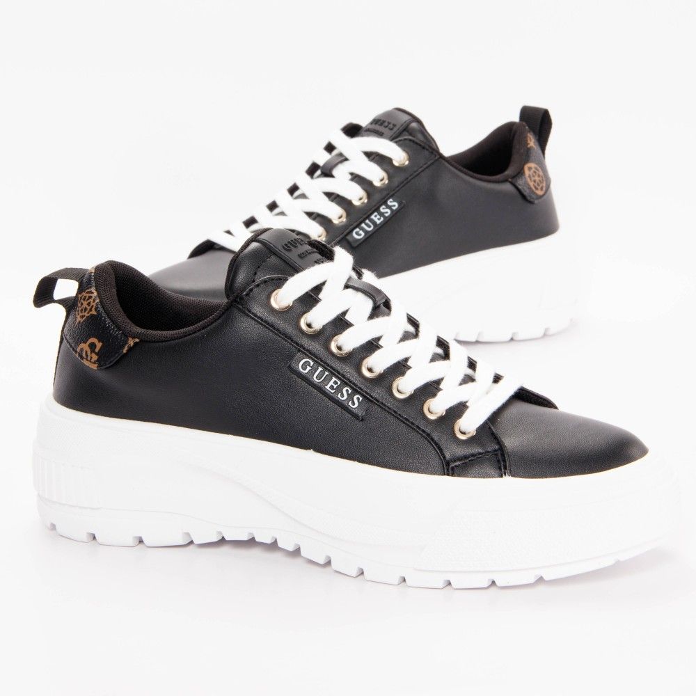 Platform-Sneaker mit Kontrastsohle