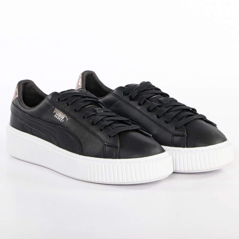 Elegante Plateau-Sneaker mit Metallic-Details