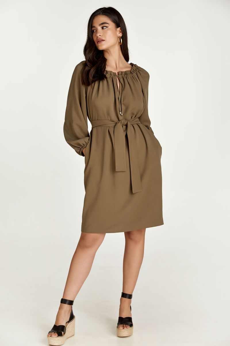 Fließendes Midikleid mit Bindegürtel
