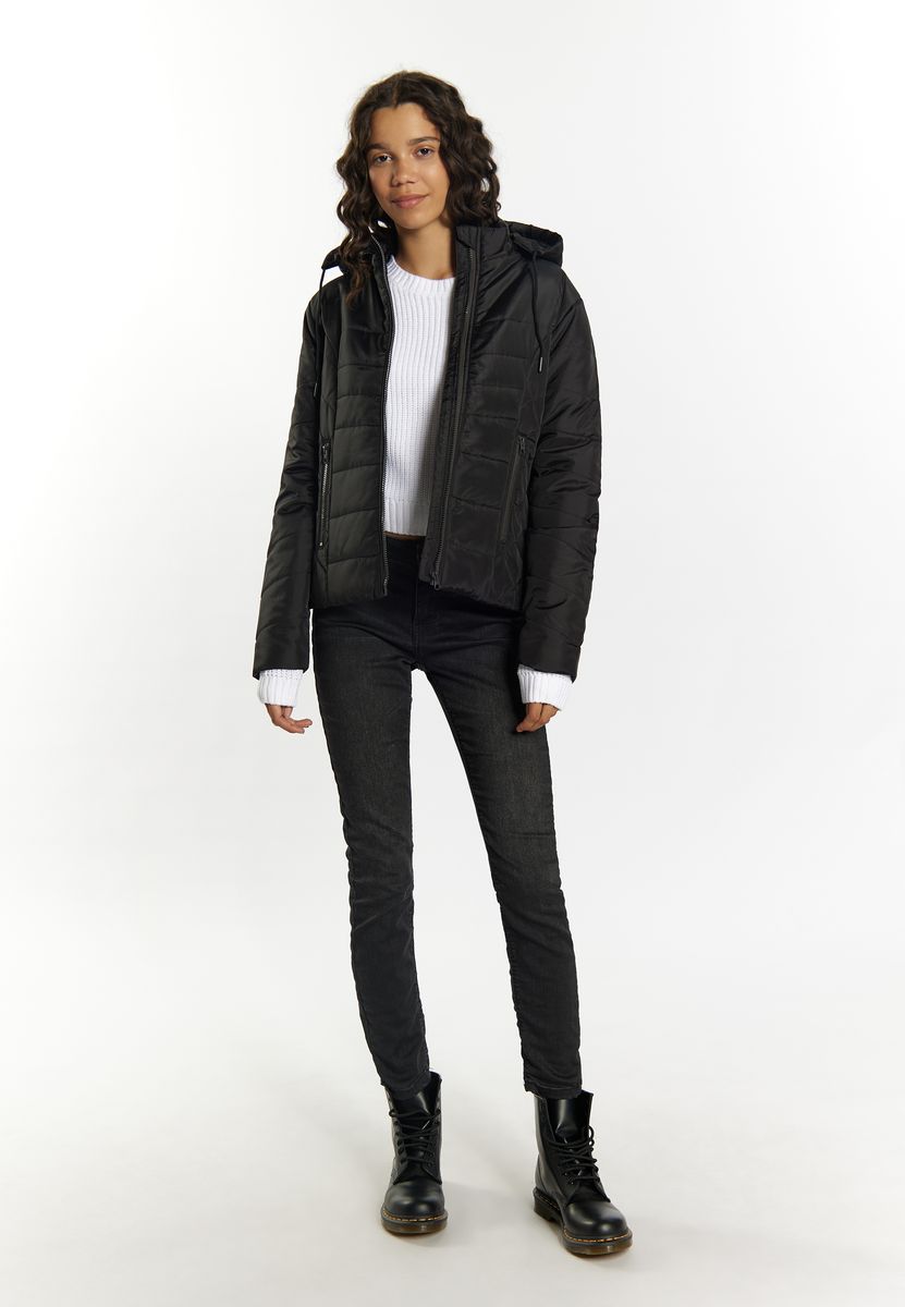 Leichte Steppjacke mit Kapuze