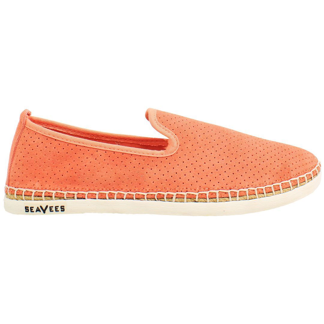 Perforierte Wildleder-Espadrilles zum Schlüpfen