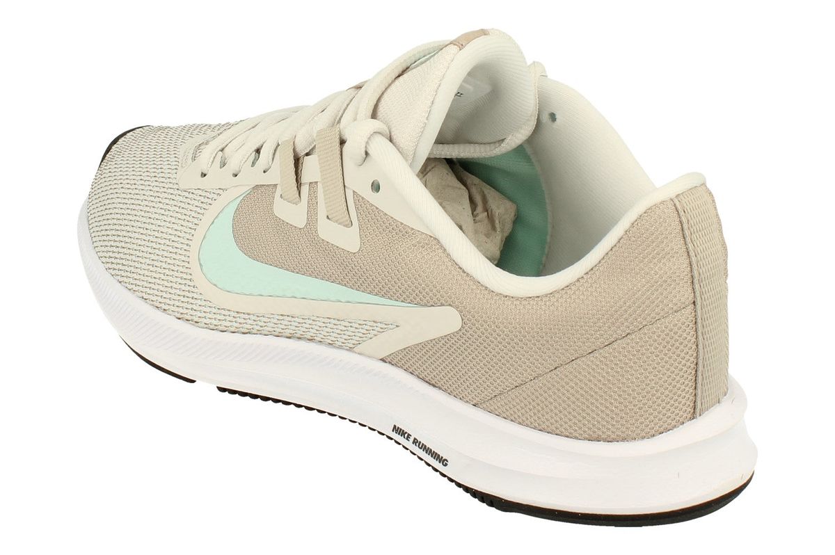 Leichte Mesh-Performance-Sneaker