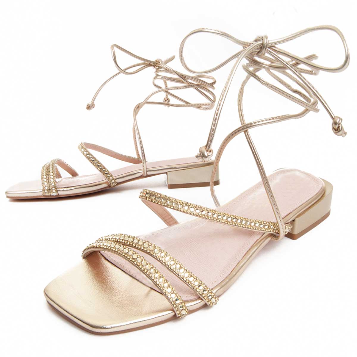 Glitzernde Riemchen-Sandalen zum Schnüren
