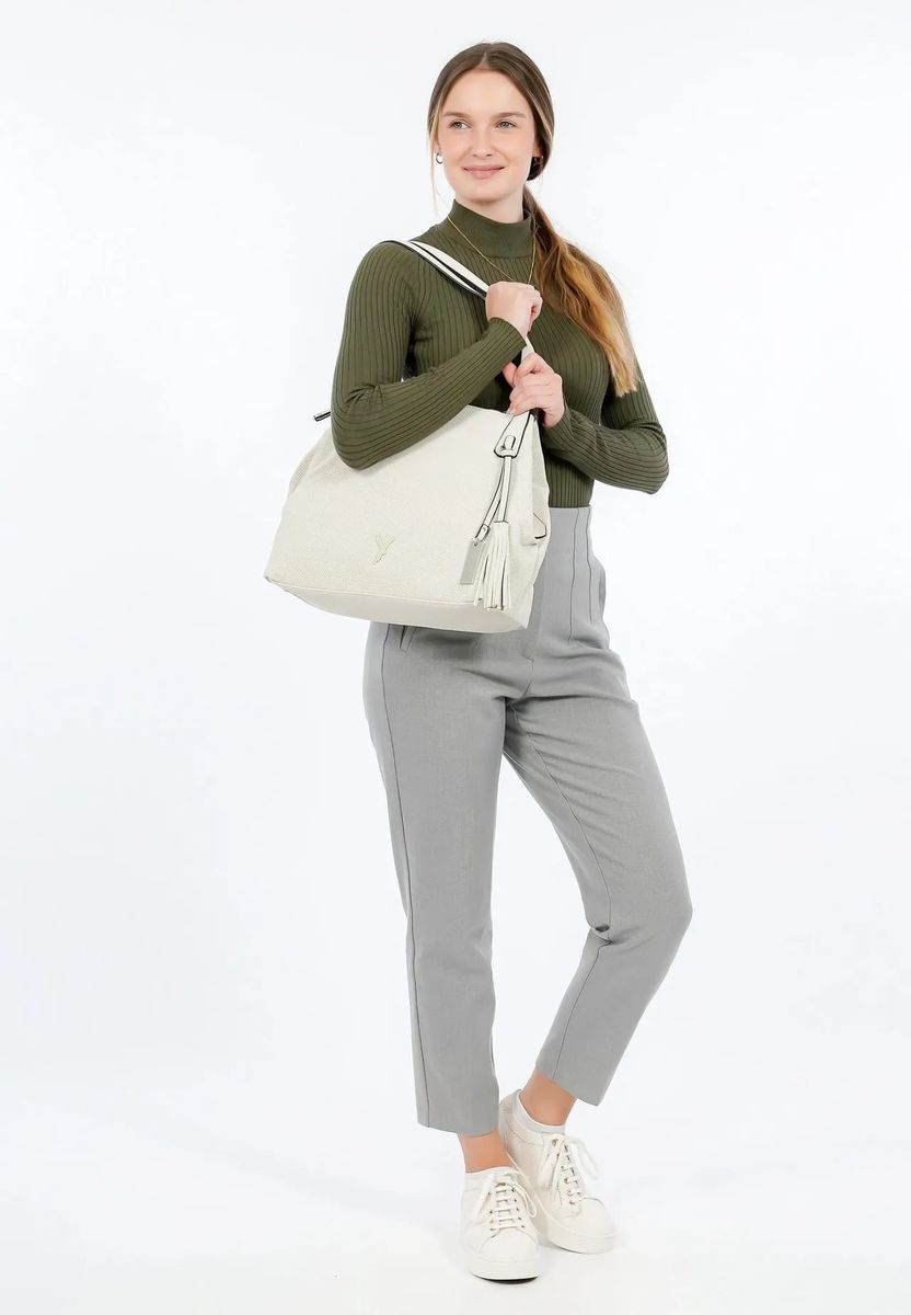 Shopper aus perforiertem Kunstleder