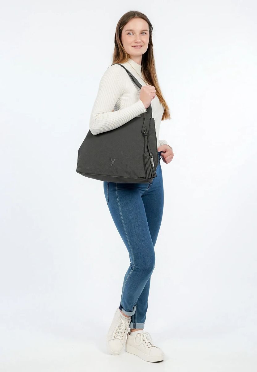 Perforierter Shopper mit Quasten-Detail