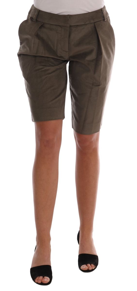 Maßgeschneiderte Samt-Bermuda-Shorts