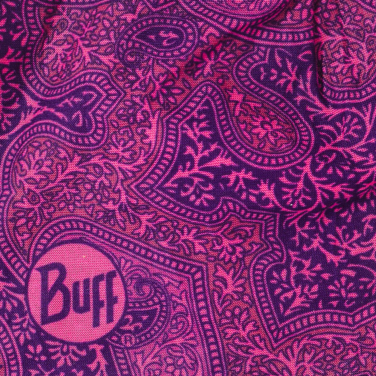 Fleece-gefütterte Mütze mit Paisley-Muster