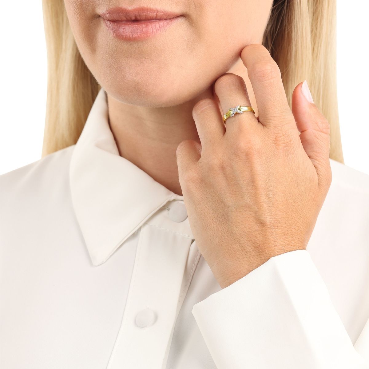 Eleganter Bicolor Ring mit Kreuz-Motiv