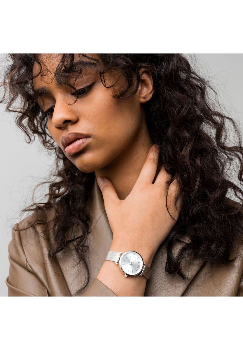 Elegante minimalistische Milanaise-Armbanduhr