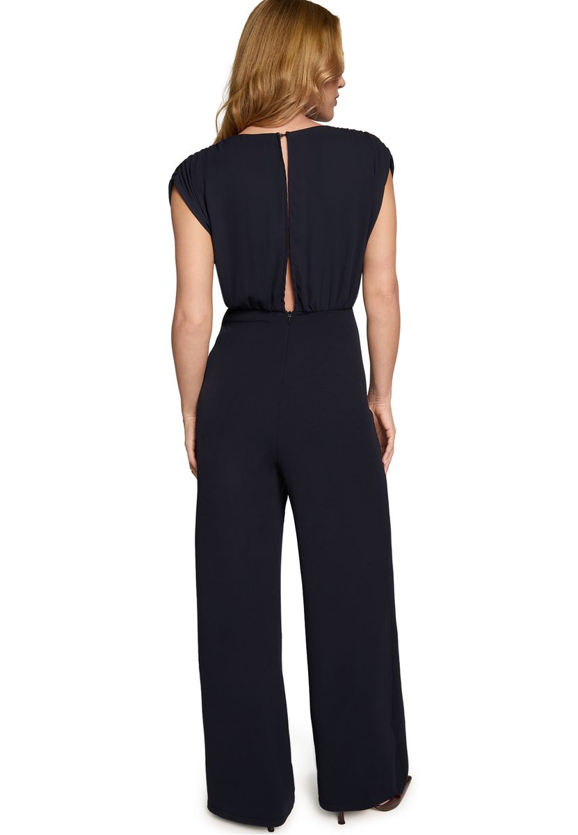 Eleganter Jumpsuit mit Wickeloptik