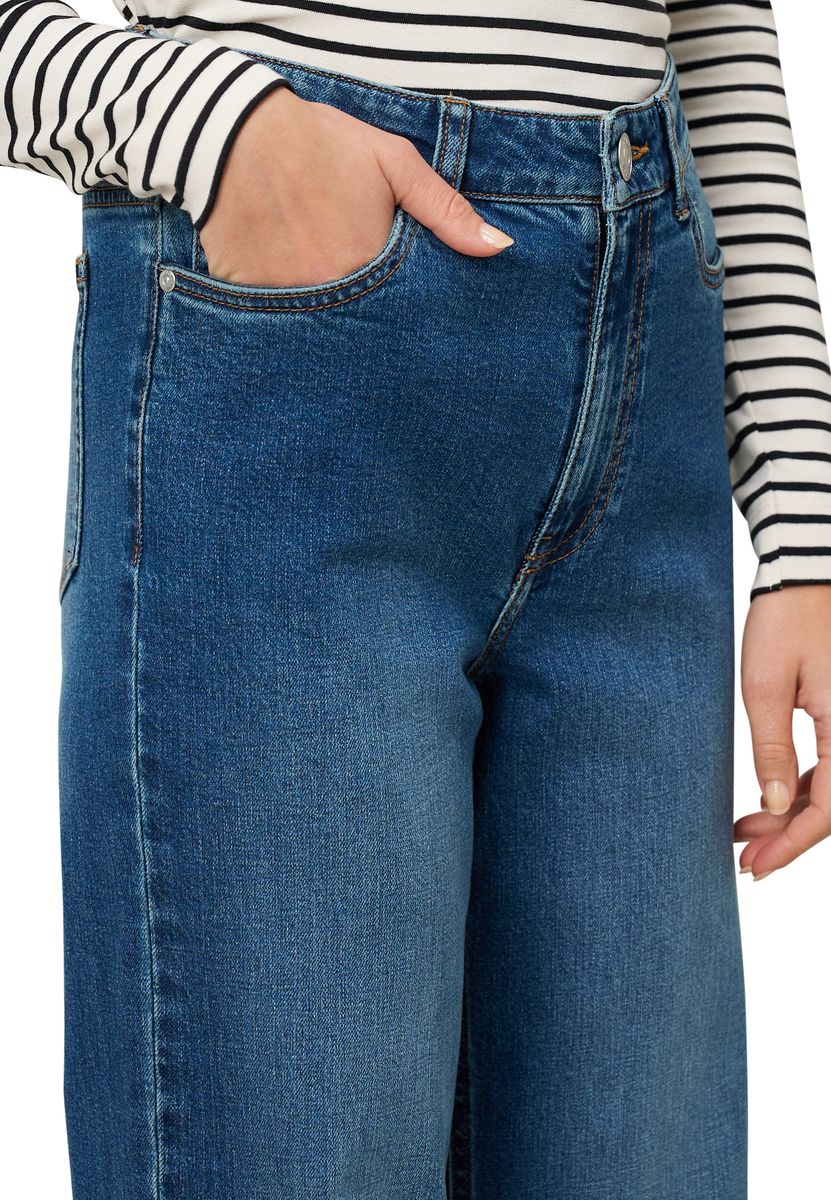 High-Waist Jeans mit weitem Bein