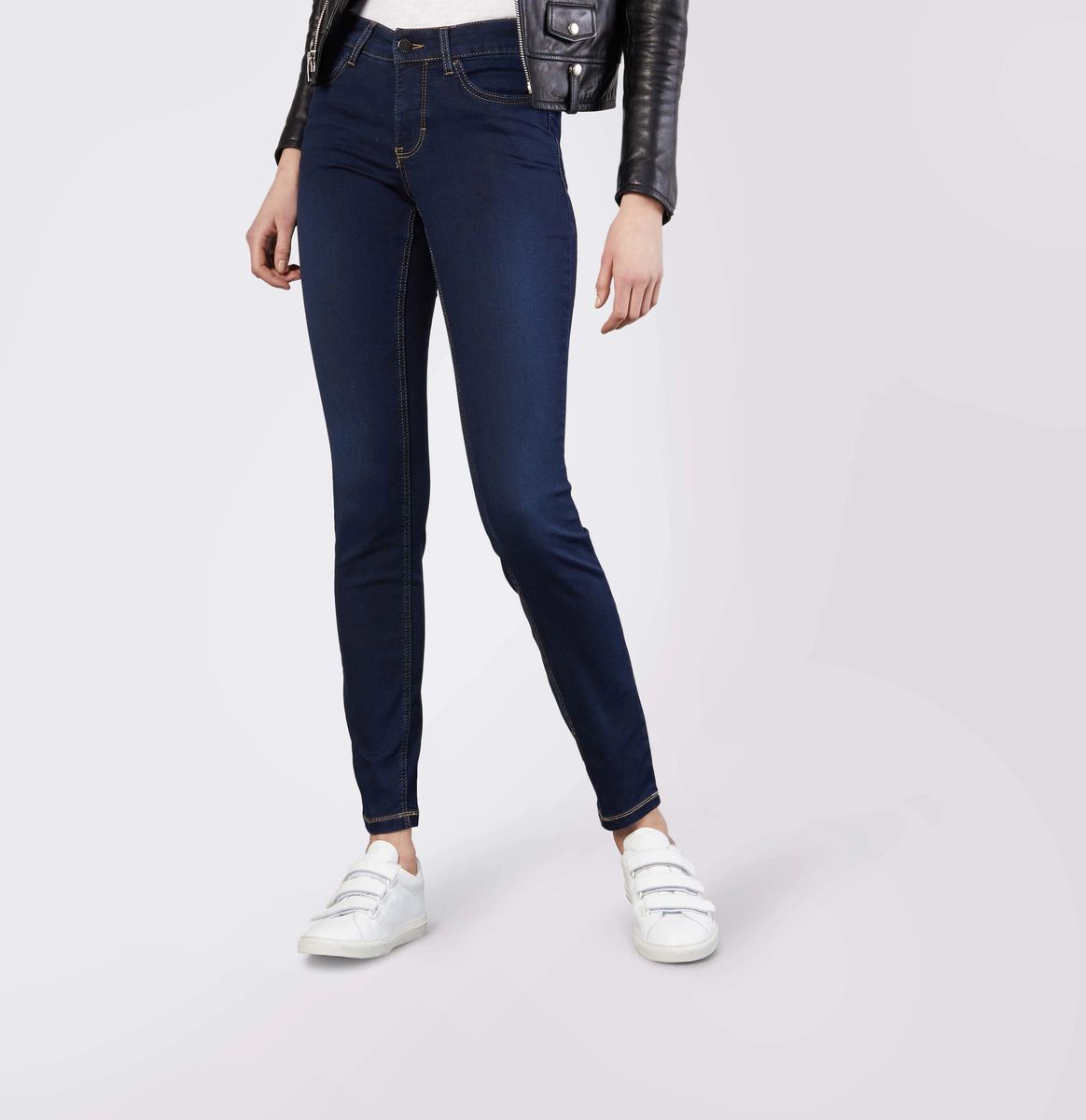 High-Waist-Jeans im Slim Cut