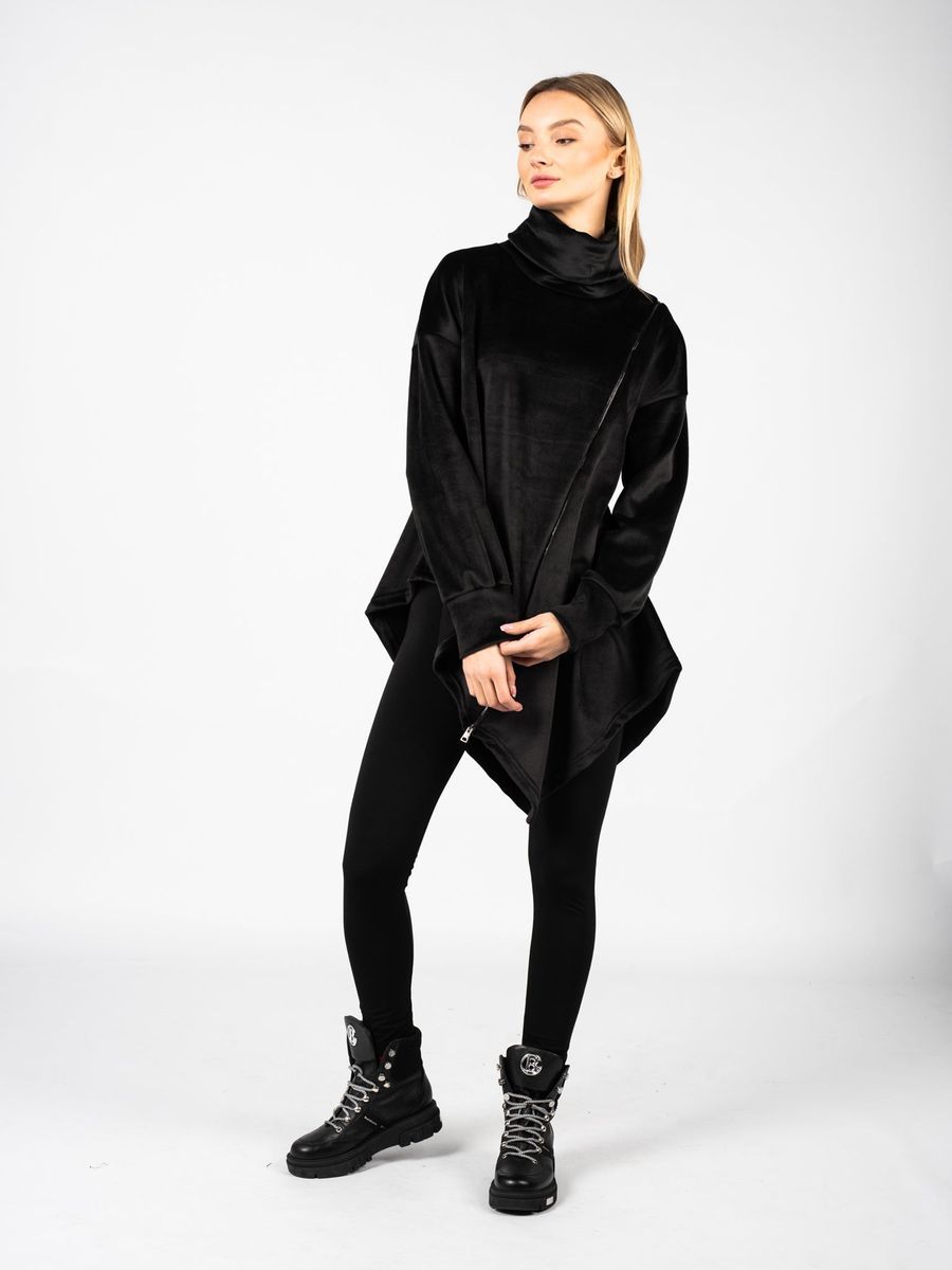 Asymmetrischer Samt-Rollkragenpullover