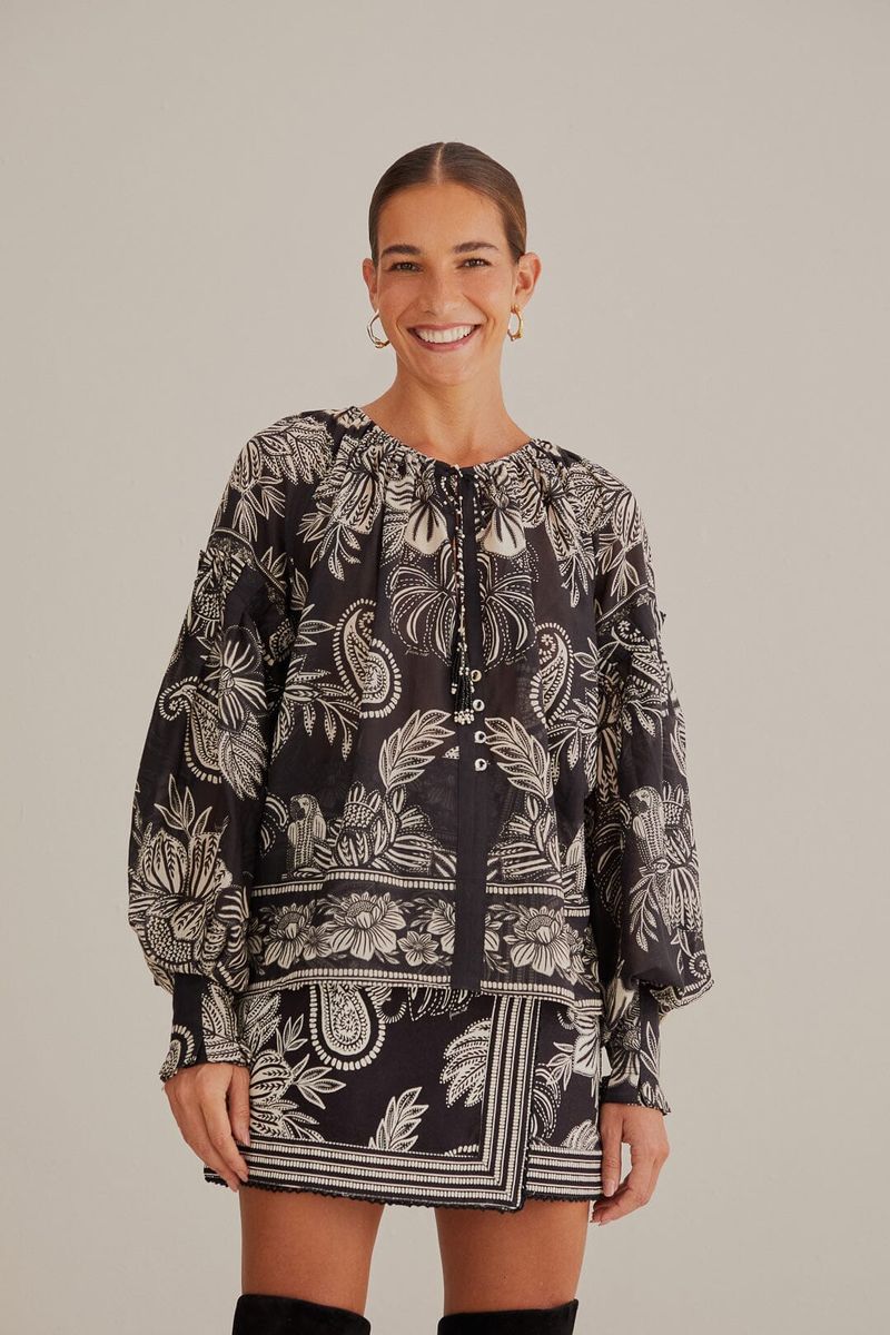 Fließende Bluse mit Paisleymuster