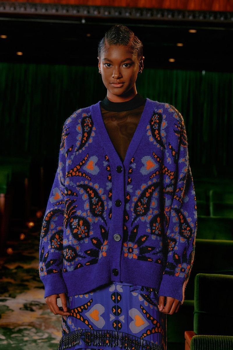 Oversized-Strickjacke mit gemischtem Muster