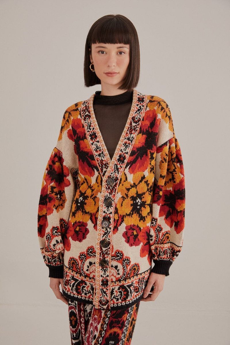 Strickjacke mit winterlichem Tapisserie-Muster