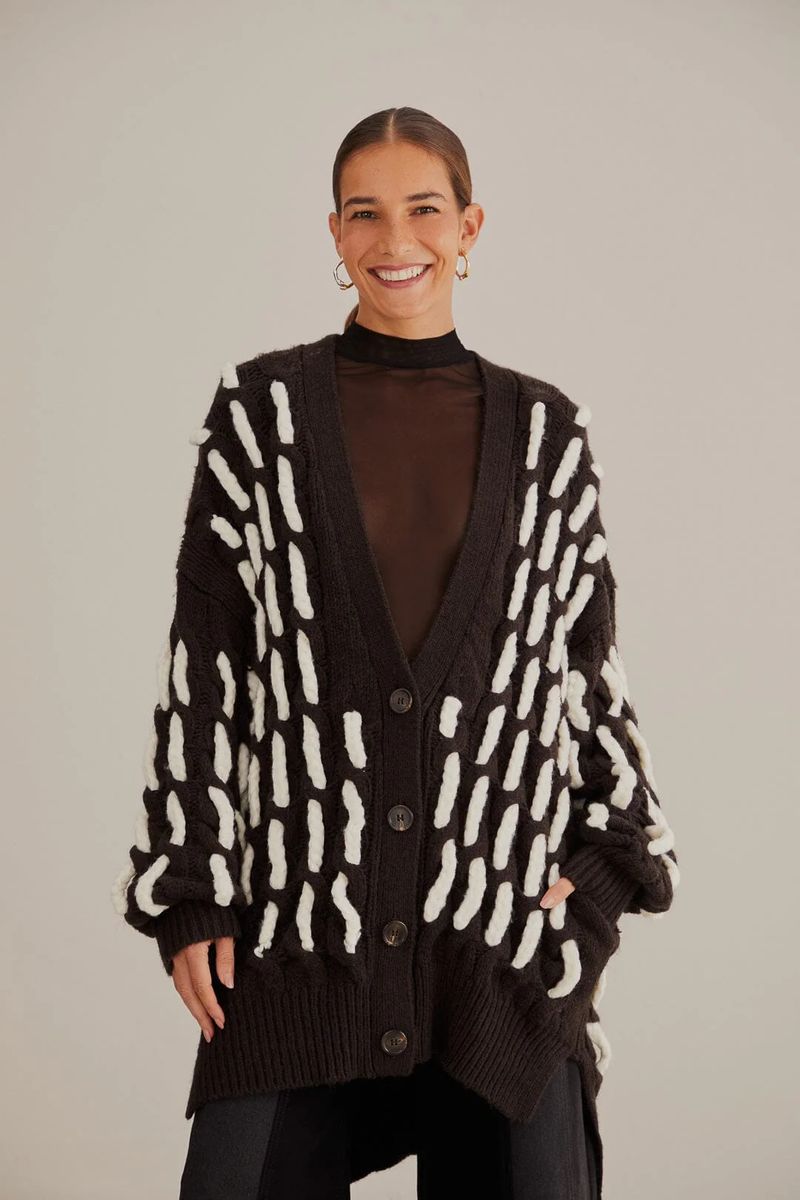 Strukturierte Strickjacke im Oversize-Schnitt