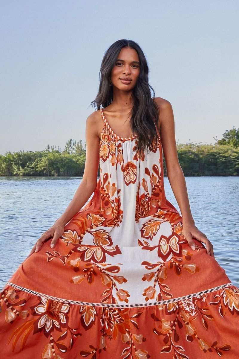 Fließendes Maxikleid mit Blumenmuster