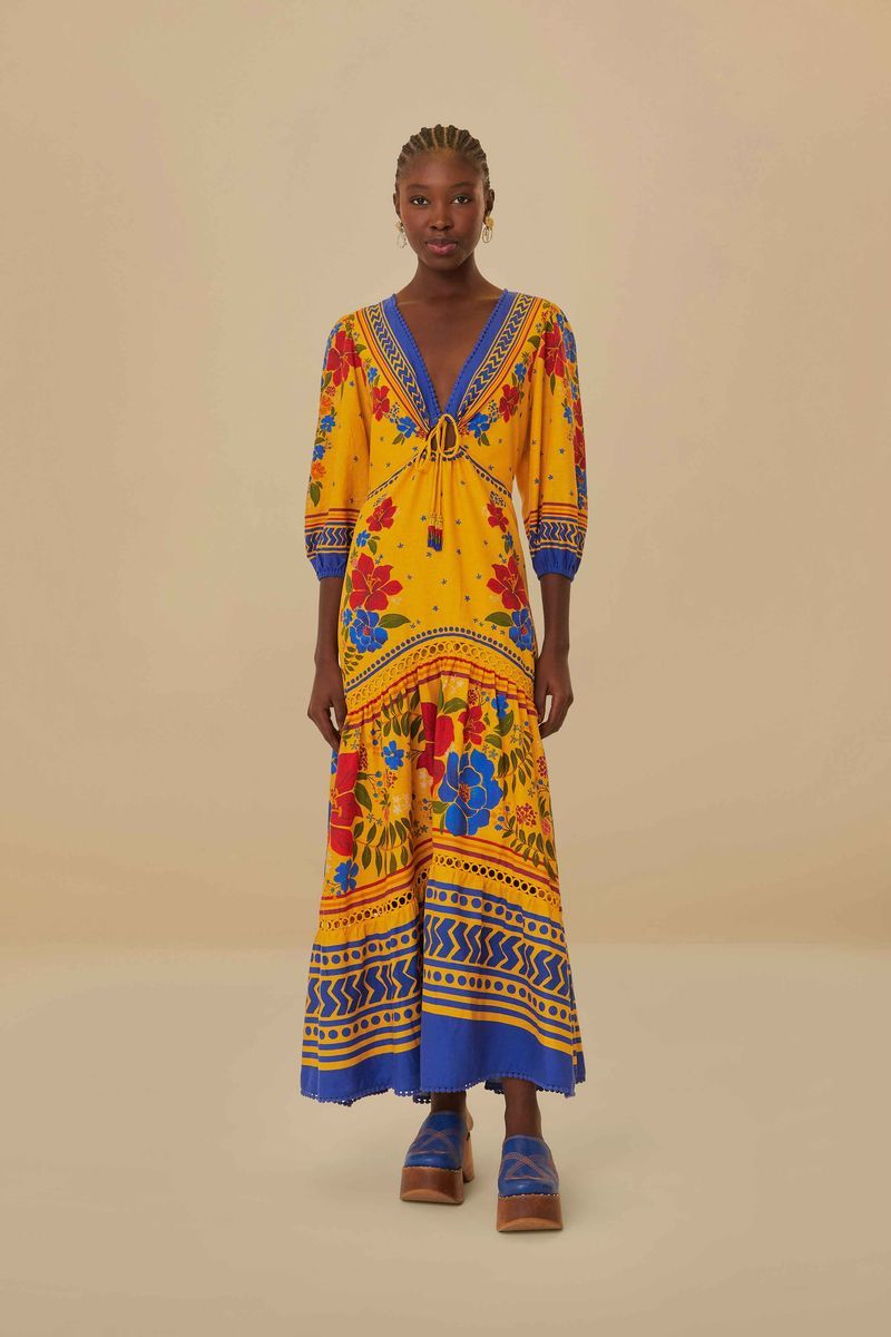 Besticktes Maxikleid mit V-Ausschnitt