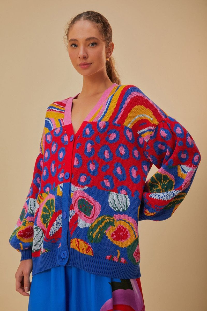 Bunte Strickjacke mit Mustermix
