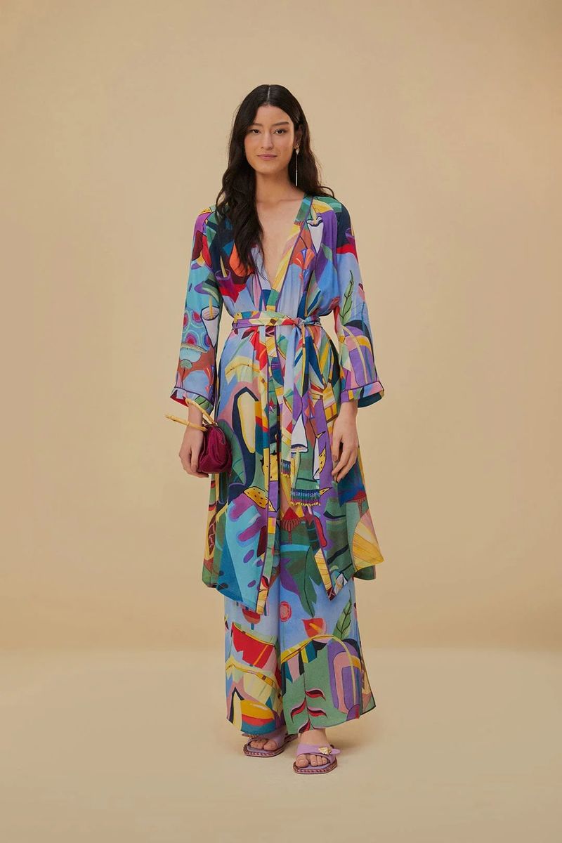 Farbenfroher Kimono in Überlänge