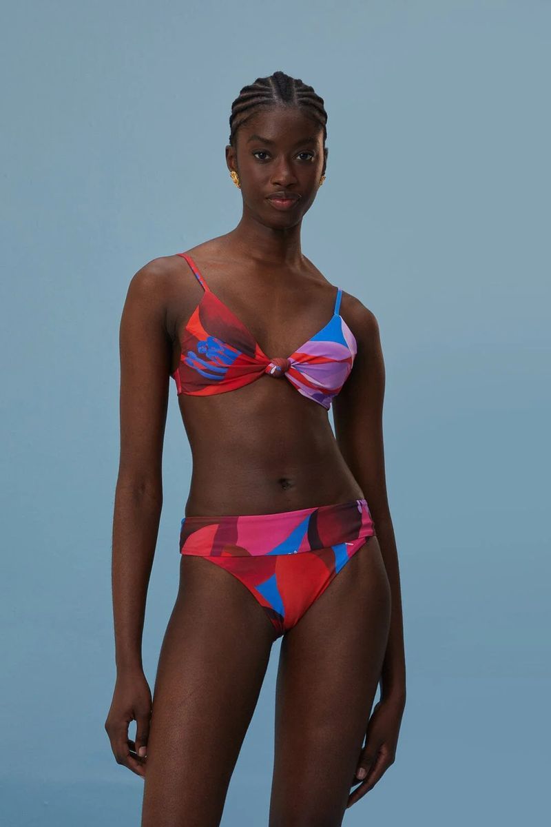 Künstlerisches Bikini-Unterteil mit Aquarell-Blumenmuster