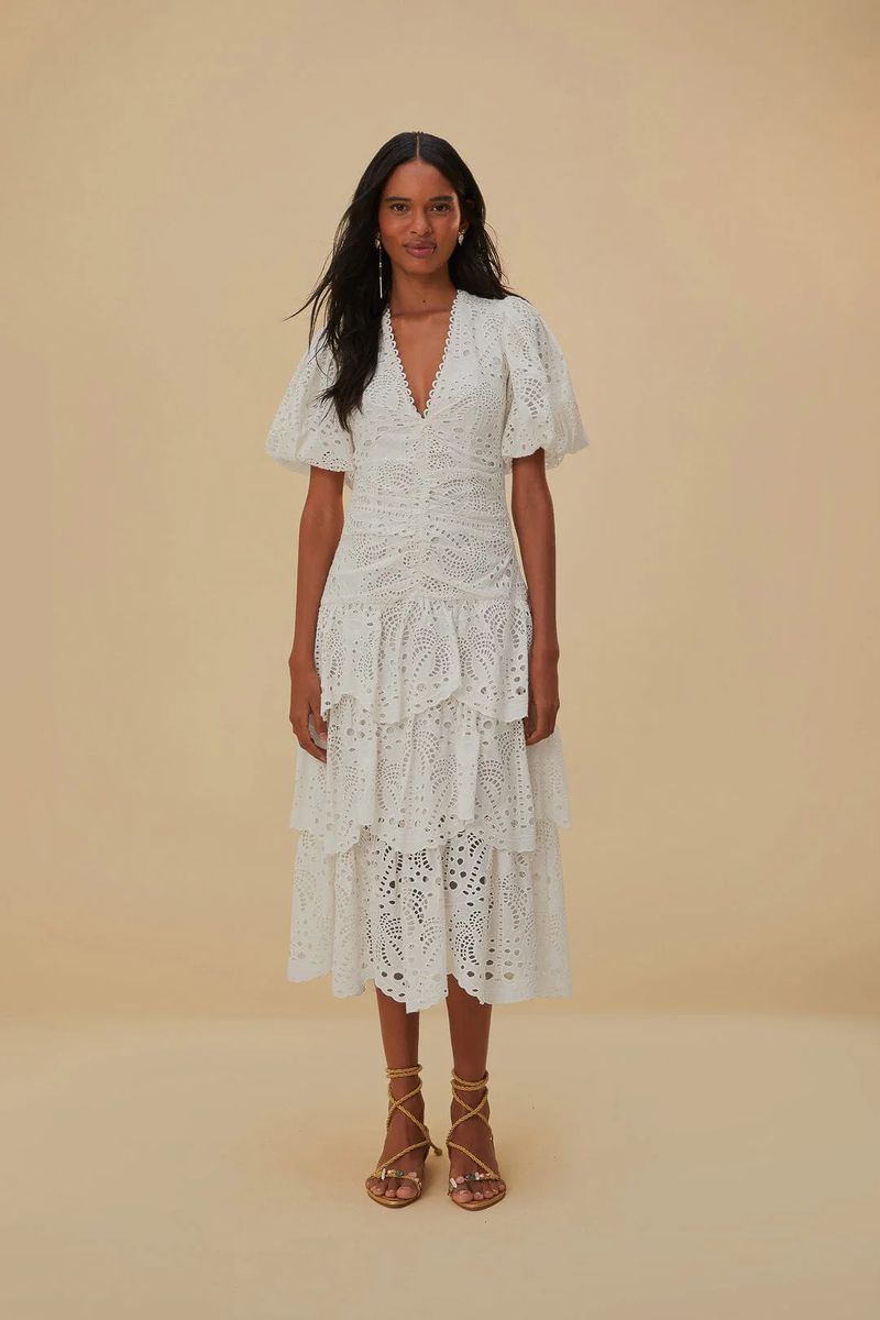 Romantisches Stufen-Midikleid mit Lochstickerei